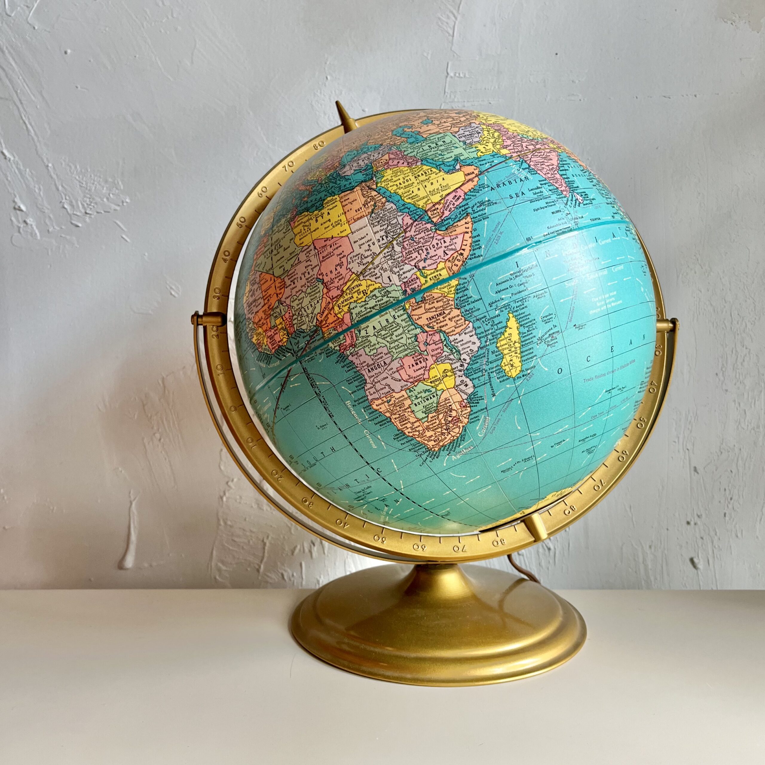 Globe Lamp Relove Furniture